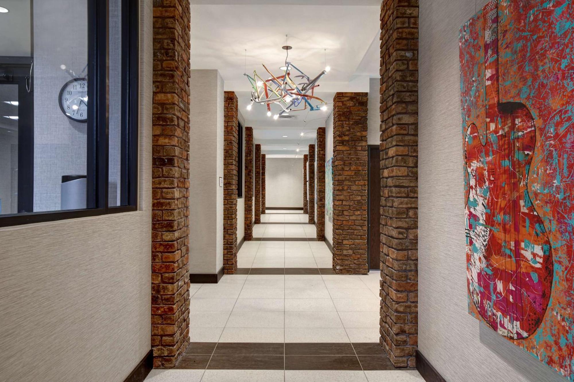 Hilton Garden Inn Kalamazoo Downtown Extérieur photo