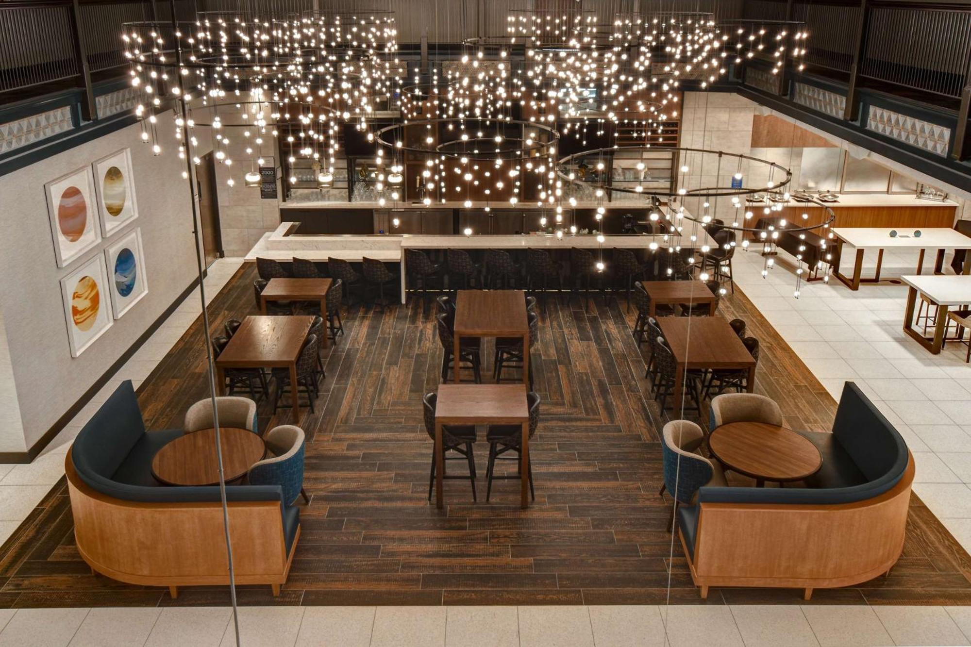 Hilton Garden Inn Kalamazoo Downtown Extérieur photo