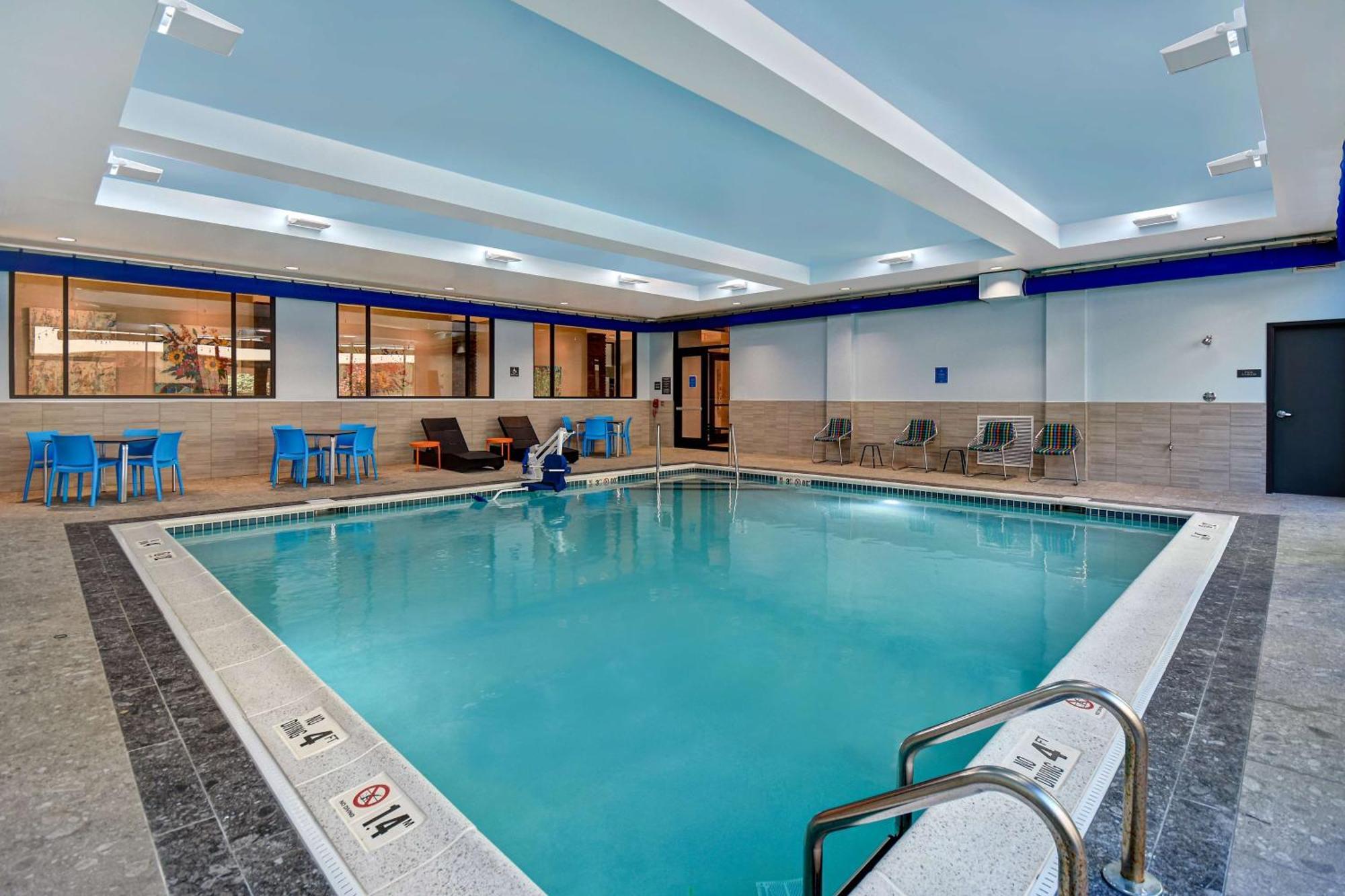Hilton Garden Inn Kalamazoo Downtown Extérieur photo